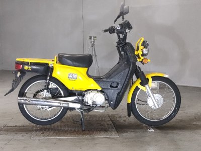 Honda CC110 CROSSCUB 2016