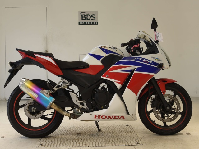 Honda CBR250R 2015