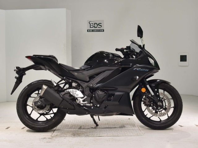 Yamaha YZF-R25A 2021