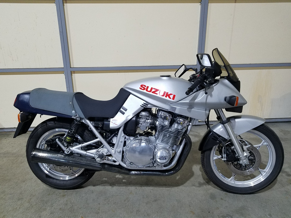 Suzuki GSX1100S KATANA 1990