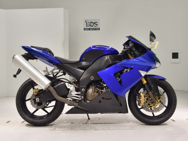 Kawasaki NINJA ZX-10R 2004
