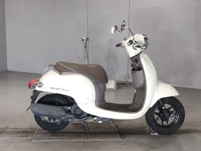 Honda GIORNO 2011