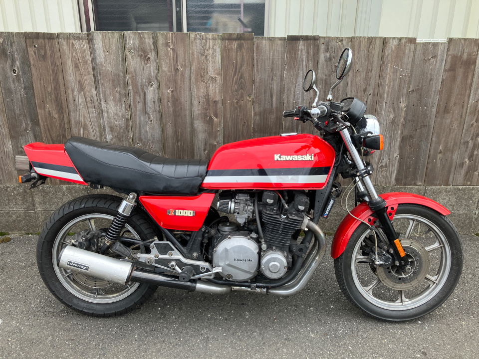 Kawasaki Z1000J