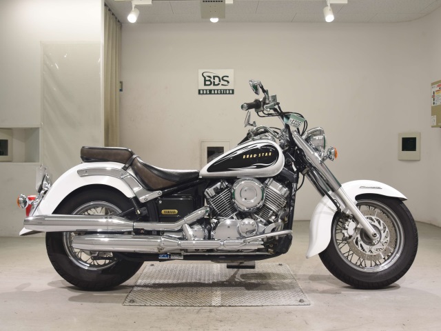 Yamaha DRAGSTAR XVS400 CLASSIC 2016