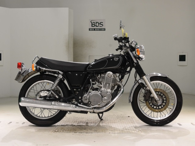 Yamaha SR400 2012