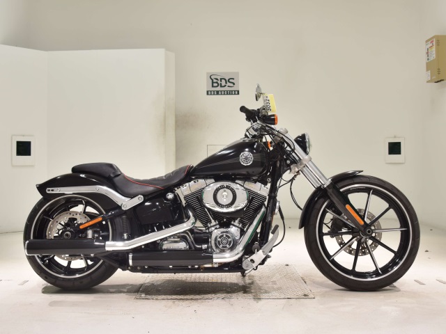 HD BREAKOUT FXSB1580 2014