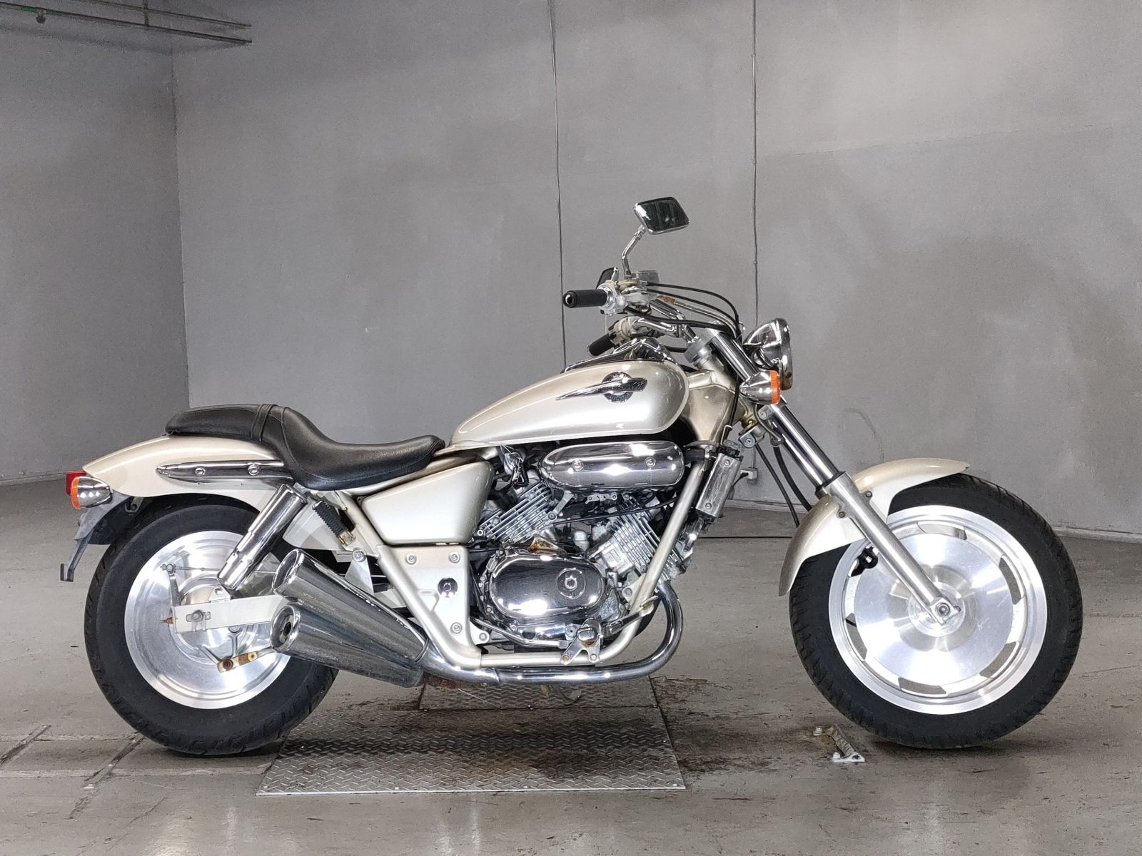 Honda MAGNA250 1996