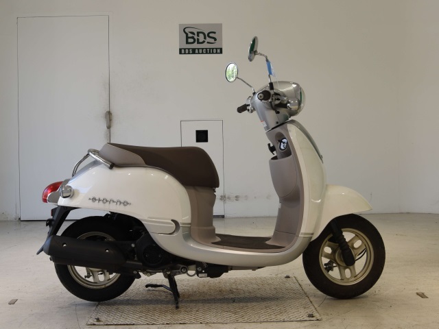 Honda GIORNO 2014