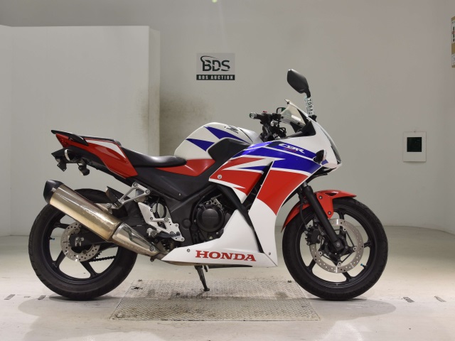 Honda CBR250R 2015