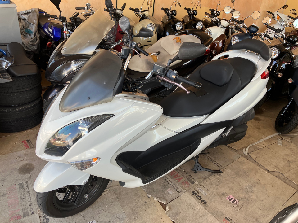 Yamaha MAJESTY 250
