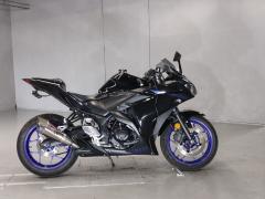 Yamaha YZF-R25 2015