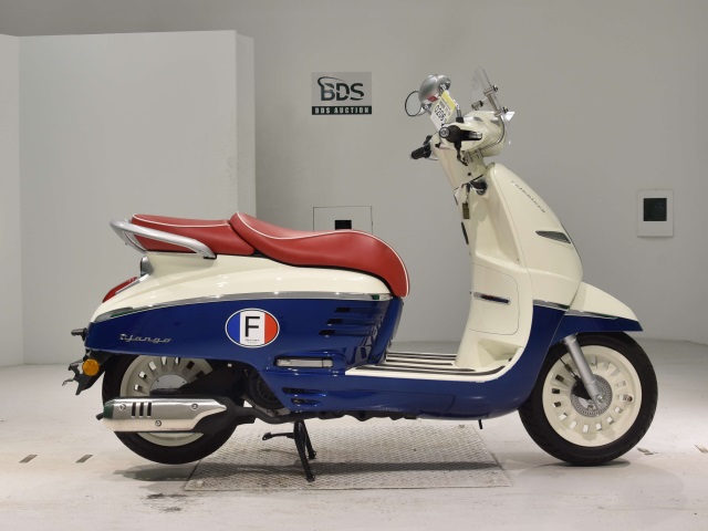 Peugeot DJANGO125A 2019