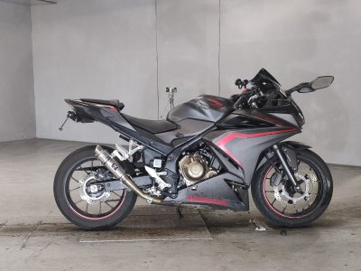 Honda CBR400R 2021