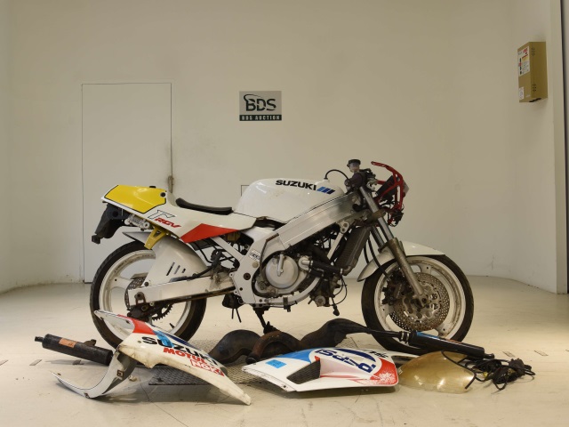 Suzuki RG250 GAMMA