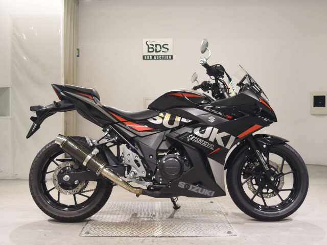Suzuki GSX250R