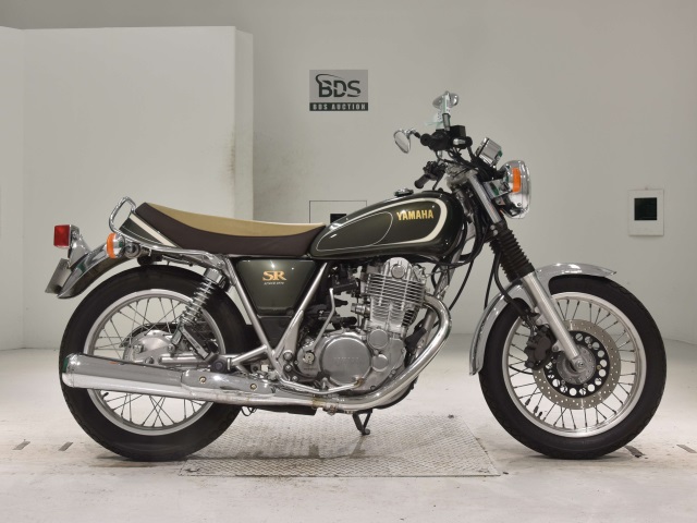 Yamaha SR400 2013