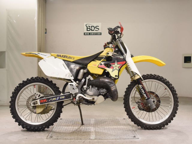 Suzuki RM125