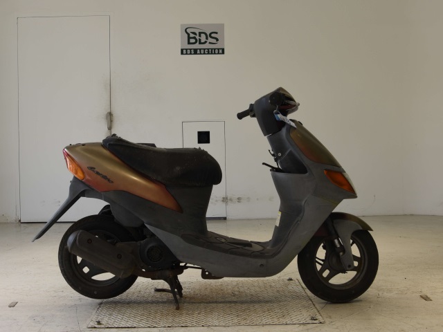 Suzuki LETS2