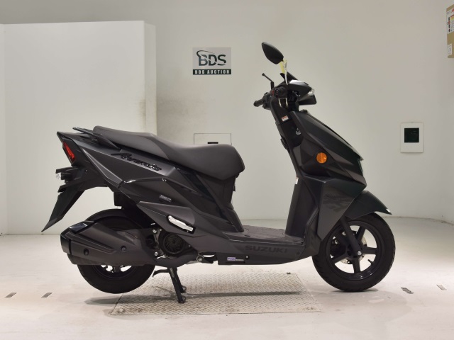 Suzuki AVENIS125-2