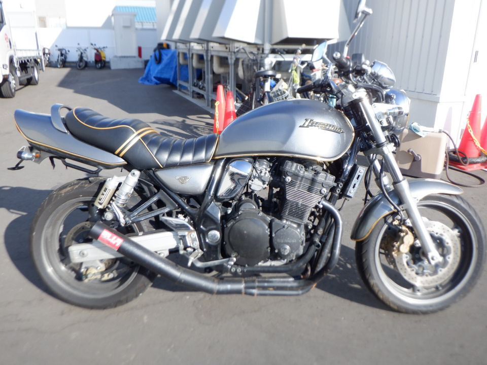 Suzuki GSX400 INAZUMA 2002