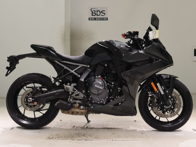 Suzuki GSX-8R 2025