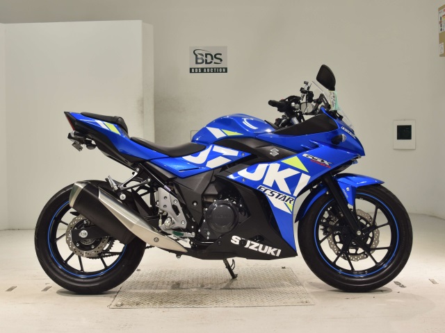 Suzuki GSX250R