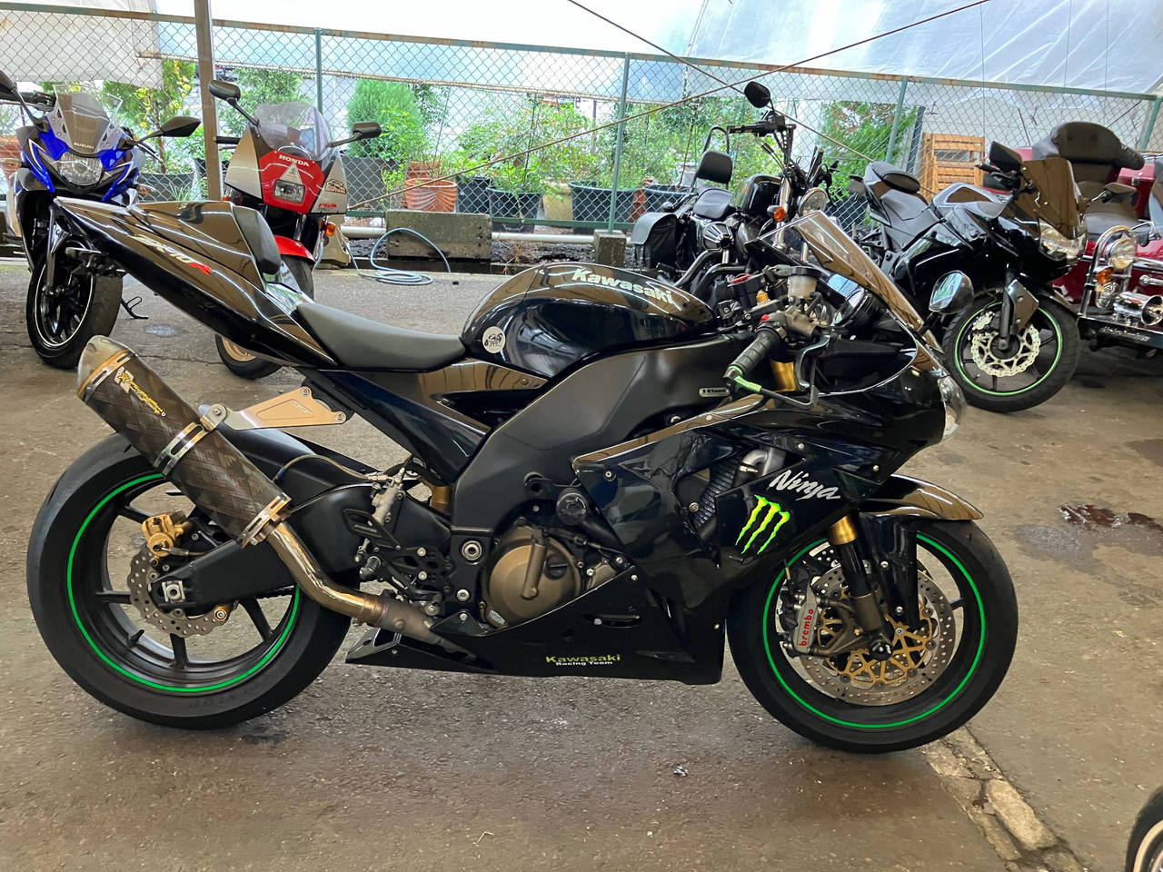 Kawasaki NINJA ZX-10R 2005