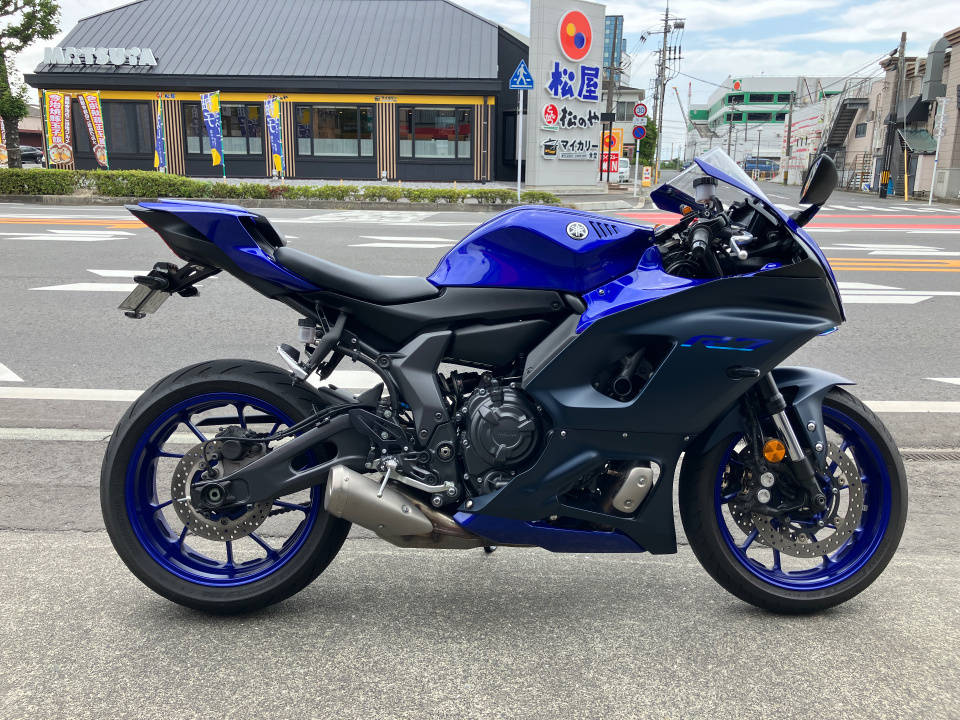 Yamaha YZF-R7 2022