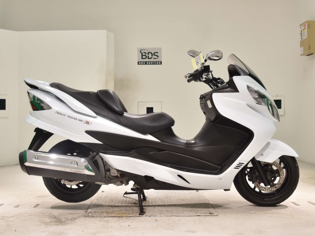Suzuki SKYWAVE 250S