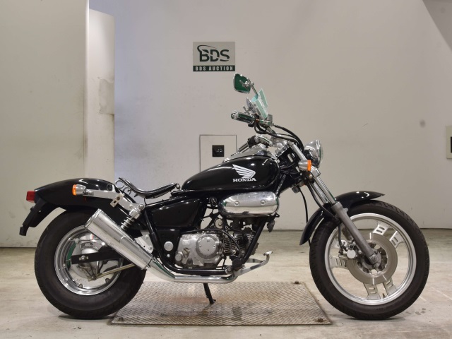 Honda MAGNA50 2005