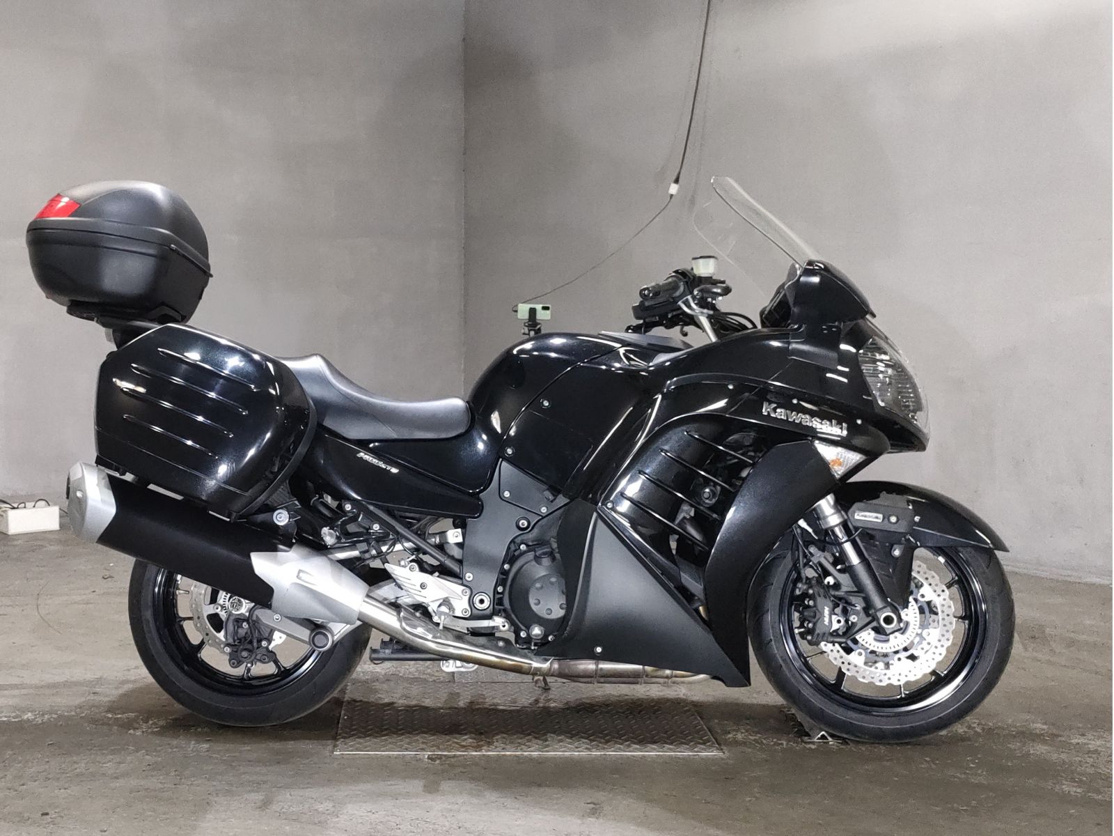 Kawasaki GTR1400 CONCOURS 2013