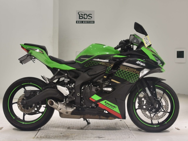 Kawasaki NINJA ZX-25R 2021