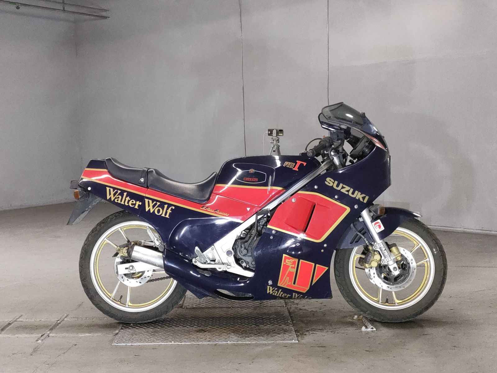 Suzuki RG250