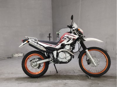 Yamaha SEROW XT250 2017