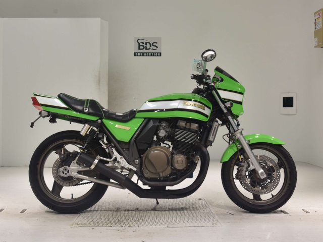 Kawasaki ZRX400 2006