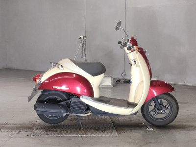 Honda DIO