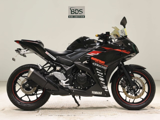 Yamaha YZF-R3 2015