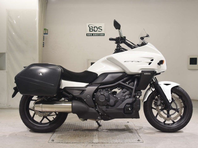 Honda CTX700 2013