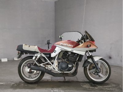 Suzuki GSX250S KATANA