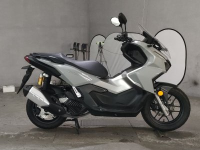 Honda ADV 160 2023