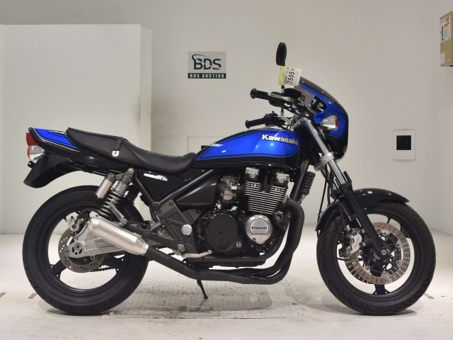 Kawasaki ZEPHYR400 2004