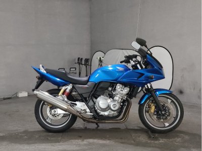 Honda CB400SFVA 2009