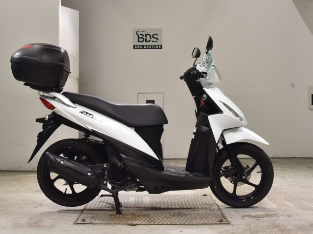 Suzuki ADDRESS V110