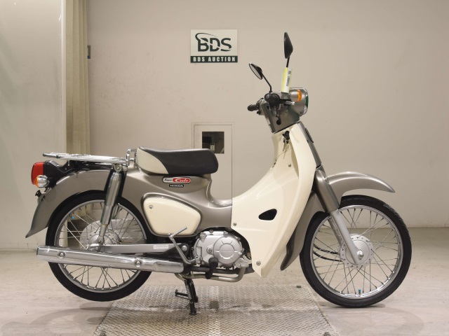 Honda C50 2018