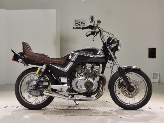 Suzuki GSX250E