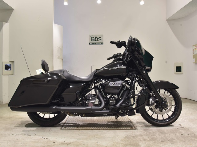 HD SREET GLIDE FLHXS1750 2017