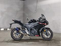 Yamaha YZF-R25 2015