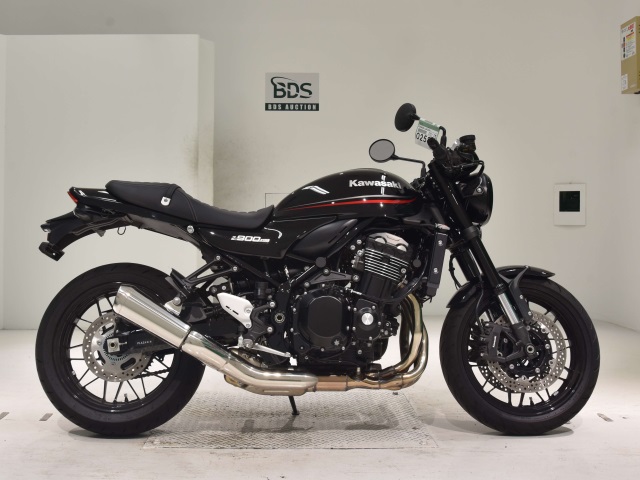 Kawasaki Z900RS 2024