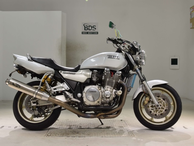 Yamaha XJR1300 2003