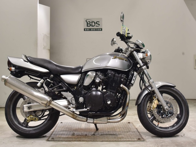 Suzuki GSX400 INAZUMA 2002